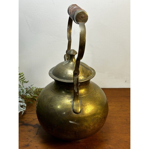 Vintage Decorative Brass Tea Kettle W/Wood Handle & Gooseneck Spout Patina - Picture 2 of 10